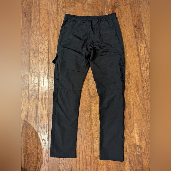 NWT Black Cargo Pants H&M Regular Fit  Mens Size medium - Picture 8 of 15